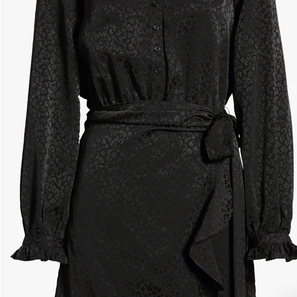 LILLY PULITZER ABRIANA LONG SLEEVE WRAP DRESS IN ONYX. - Picture 8 of 13